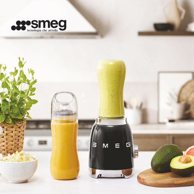 Smeg Sportsblender - valgfri farve