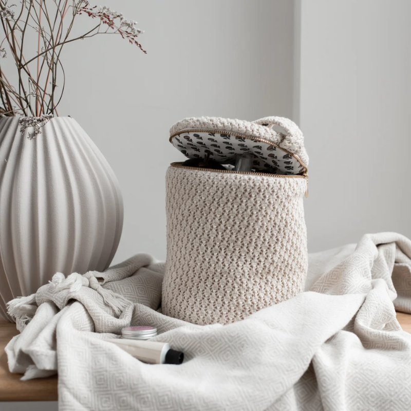 Strikket Rund Toilettaske - Valgfri farve Beige Melange (4057)